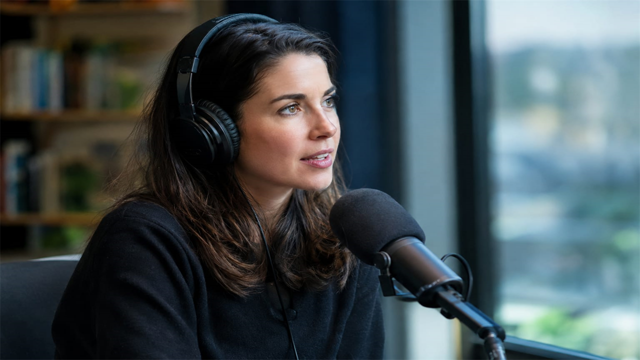 A Quarter of Podcast Listeners Say a Candidate's Appearance Could Change Their Vote